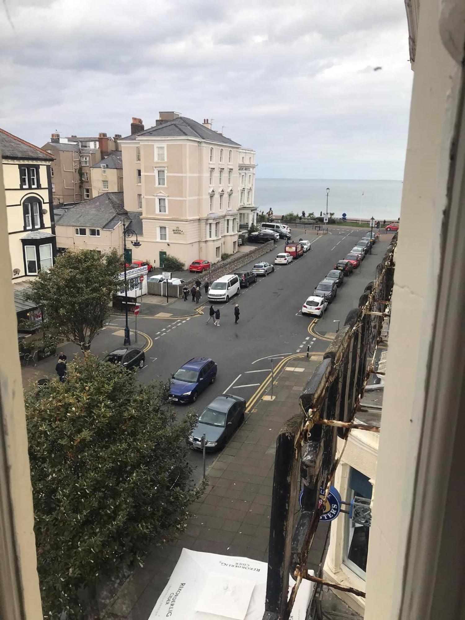 The New Alexandra Hotel Llandudno Eksteriør bilde